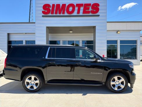 Used 2016 Chevrolet Suburban LT AWD/4WD image 1
