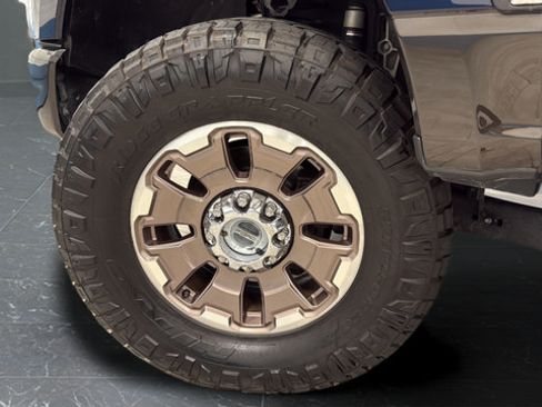 Used 2024 Ford F350 King Ranch AWD/4WD image 42