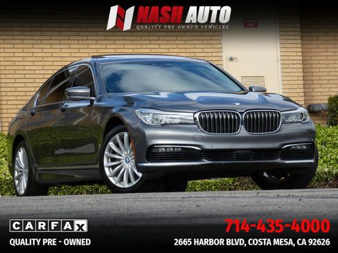 Used 2018 BMW 740i RWD image 1