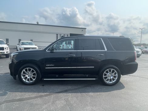 Used 2015 GMC Yukon Denali w/ Premium Package AWD/4WD image 5
