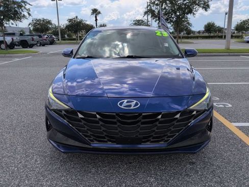 Used 2023 Hyundai Elantra Limited FWD image 9
