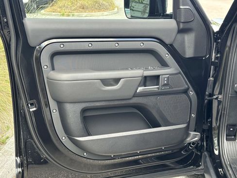 New 2026 Land Rover Defender 130 S AWD/4WD image 19