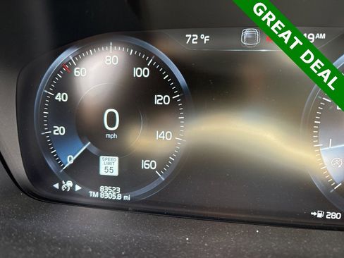 Used 2018 Volvo V90 T5 Cross Country w/ Convenience Package image 23