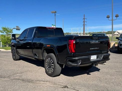 Certified 2025 GMC Sierra 2500 Denali Ultimate AWD/4WD image 3