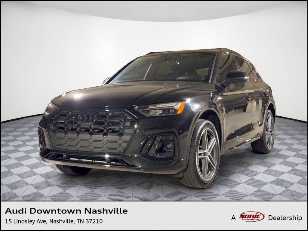 Certified 2025 Audi Q5 e Premium Plus w/ Premium Plus Package AWD/4WD image 1