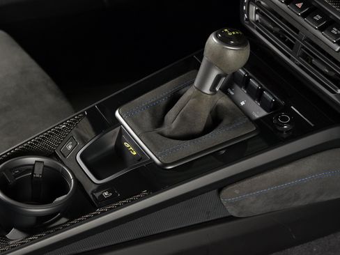 Used 2022 Porsche 911 GT3 RWD image 18