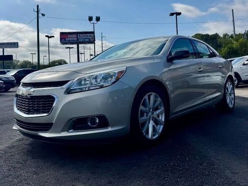 Used 2015 Chevrolet Malibu LTZ image 4