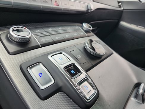 Used 2020 Hyundai Palisade SE FWD image 13