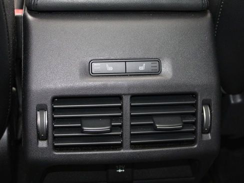 Used 2020 Jaguar E-PACE image 40