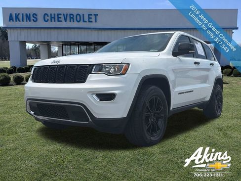 Used 2019 Jeep Grand Cherokee Limited AWD/4WD image 9
