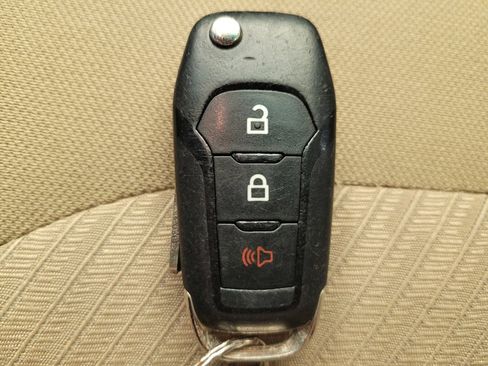 Used 2017 Ford Explorer FWD image 32