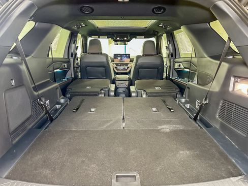New 2026 Ford Explorer ST-Line w/ ST-Line Street Pack AWD/4WD image 19