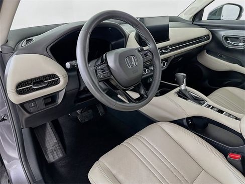 Certified 2024 Honda HR-V EX-L image 18