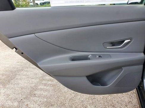 New 2026 Hyundai Elantra SEL Sport Premium image 9