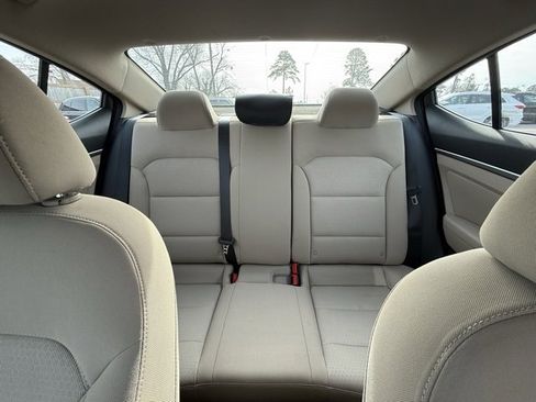 Used 2018 Hyundai Elantra SEL image 19