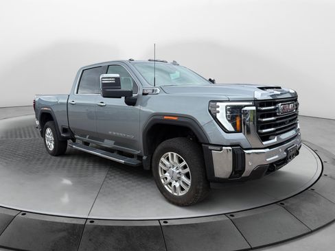 Used 2024 GMC Sierra 2500 SLT w/ SLT Premium Package AWD/4WD image 3