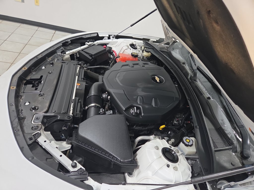Used 2019 Chevrolet Camaro LT w/ Technology Package RWD image 30