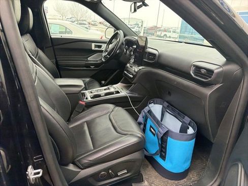 Used 2020 Ford Explorer ST w/ ST Street Pack image 7