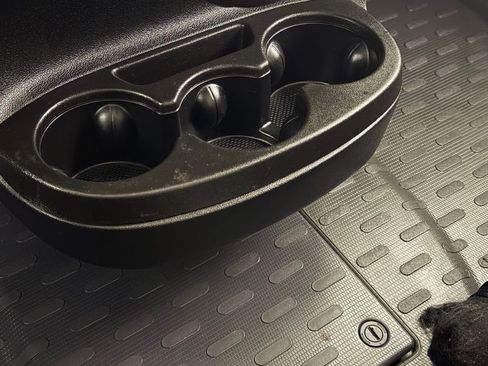 Used 2025 RAM ProMaster 2500 w/ Convenience Group FWD image 16