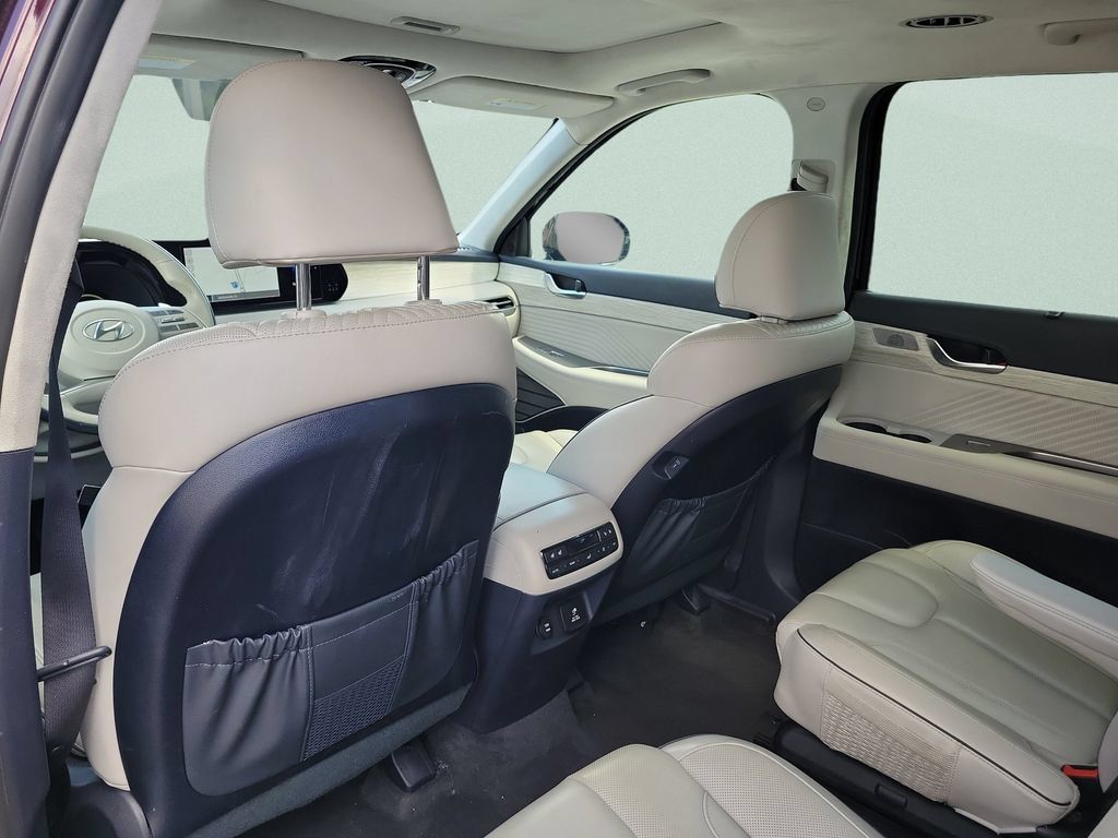 Used 2024 Hyundai Palisade Calligraphy AWD/4WD image 12