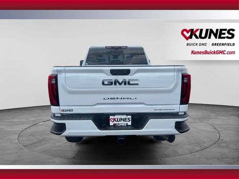 New 2026 GMC Sierra 3500 Denali Ultimate AWD/4WD image 4