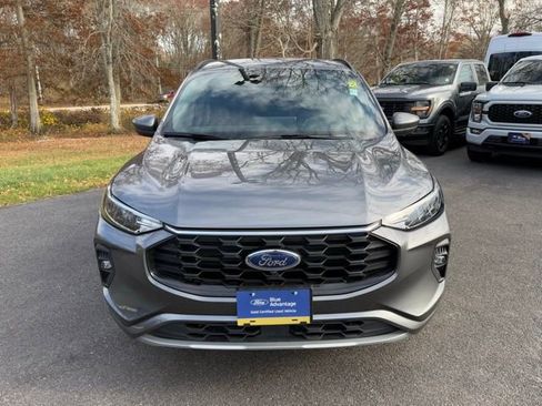 Certified 2023 Ford Escape ST-Line Select w/ Tech Pack #2 image 10