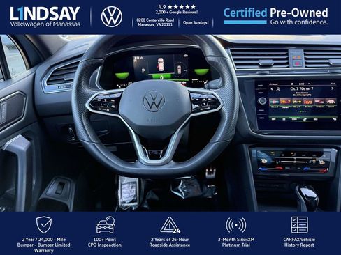 Certified 2022 Volkswagen Tiguan SE R-Line image 11