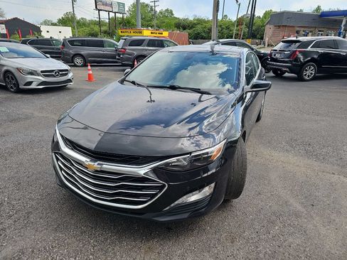 Used 2019 Chevrolet Malibu LT FWD image 7