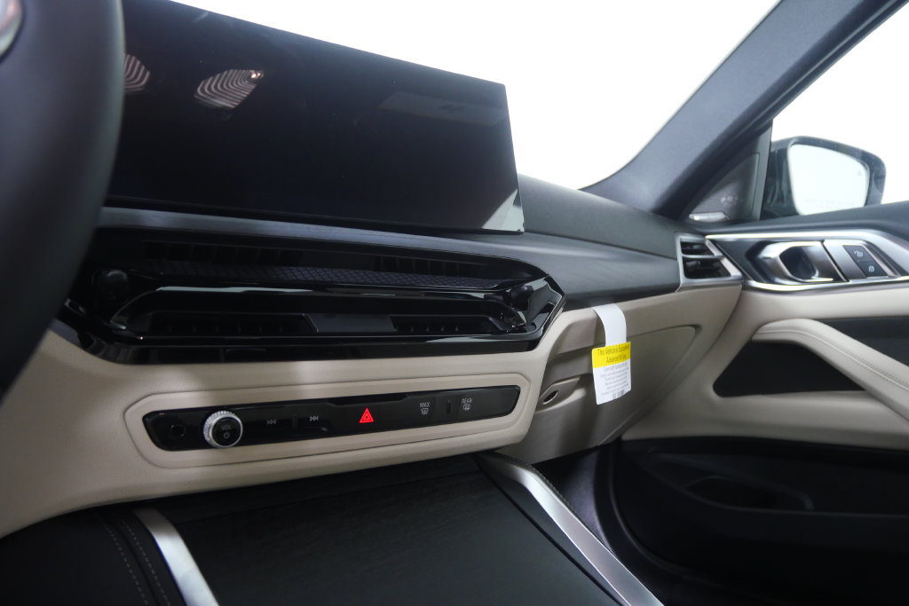 New 2027 BMW 430i Coupe w/ M Sport Package RWD image 10