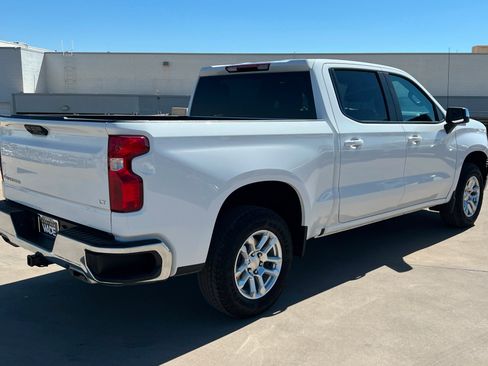 Used 2025 Chevrolet Silverado 1500 LT image 6