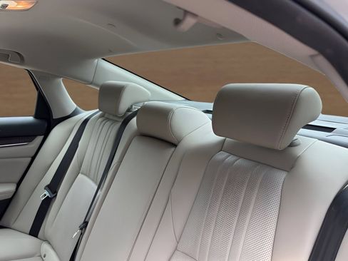 Used 2019 Honda Accord EX-L image 25