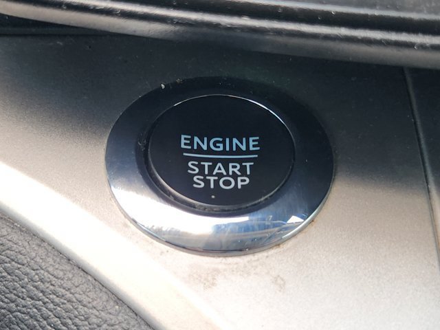 Used 2022 Ford Explorer XLT RWD image 19