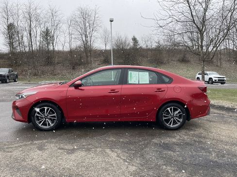 Certified 2023 Kia Forte LXS image 6