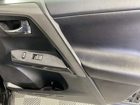 Used 2017 Toyota RAV4 SE AWD/4WD image 24