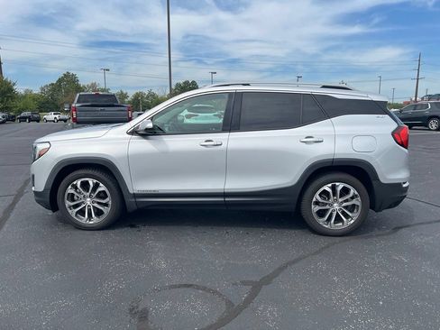 Used 2019 GMC Terrain SLT FWD image 3