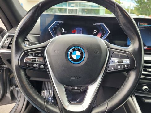 Certified 2023 BMW i4 eDrive35 RWD image 34
