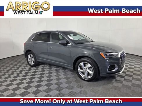 Used 2019 Audi Q3 2.0T Premium w/ Convenience Package AWD/4WD image 1
