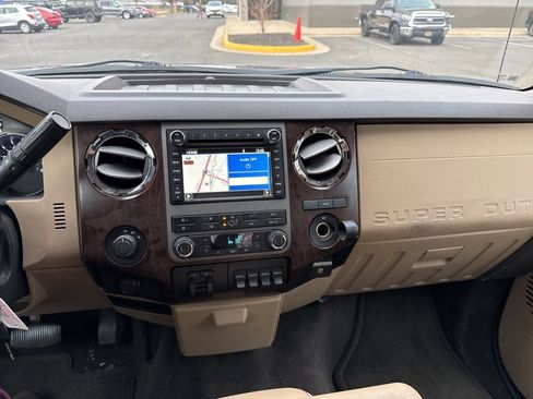 Used 2012 Ford F350 Lariat w/ Lariat Ultimate Pkg image 12