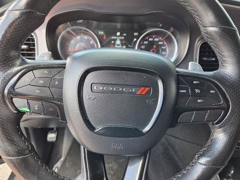 Used 2019 Dodge Charger Scat Pack RWD image 11