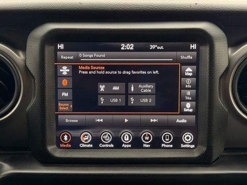 Used 2022 Jeep Wrangler Unlimited Sport image 35