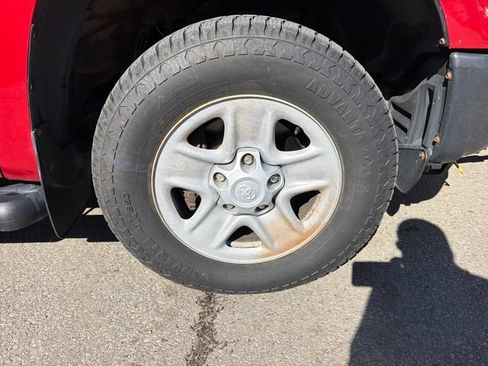 Used 2017 Toyota Tundra SR AWD/4WD image 26