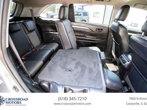 Used 2016 Toyota Highlander Plus AWD/4WD image 29