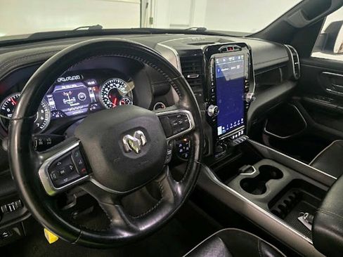 Used 2023 RAM 1500 Laramie AWD/4WD image 14