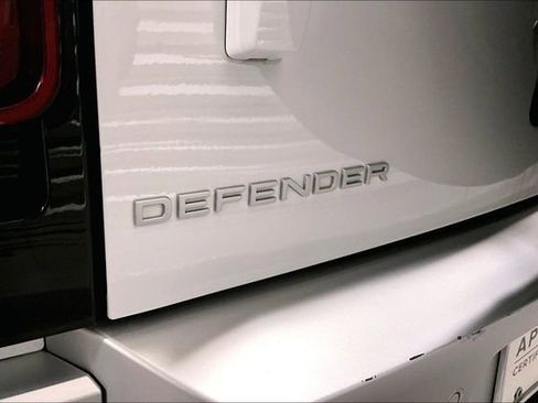 Certified 2025 Land Rover Defender 110 S image 7