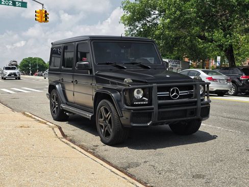 Used 2016 Mercedes-Benz G 63 AMG 4MATIC image 4