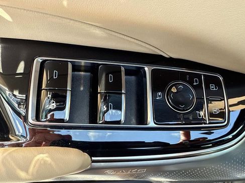 New 2025 Cadillac Lyriq Sport image 19