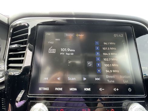 Used 2020 Mitsubishi Outlander LE FWD image 13