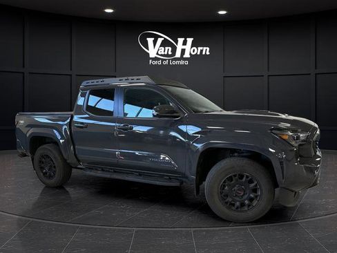 Used 2024 Toyota Tacoma TRD Sport w/ TRD Sport Premium Package image 43