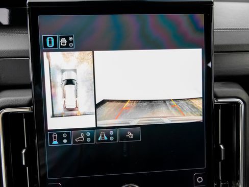 Used 2025 GMC Yukon Denali image 50