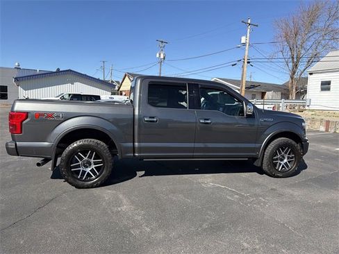 Used 2018 Ford F150 Platinum w/ Equipment Group 701A Luxury image 2